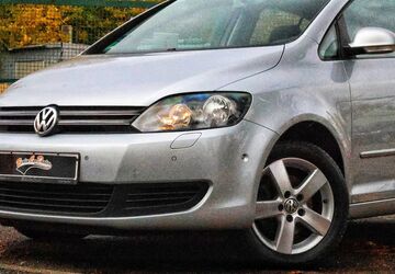 VW Golf 114.000 km 6.999 &euro; Berlin 12309