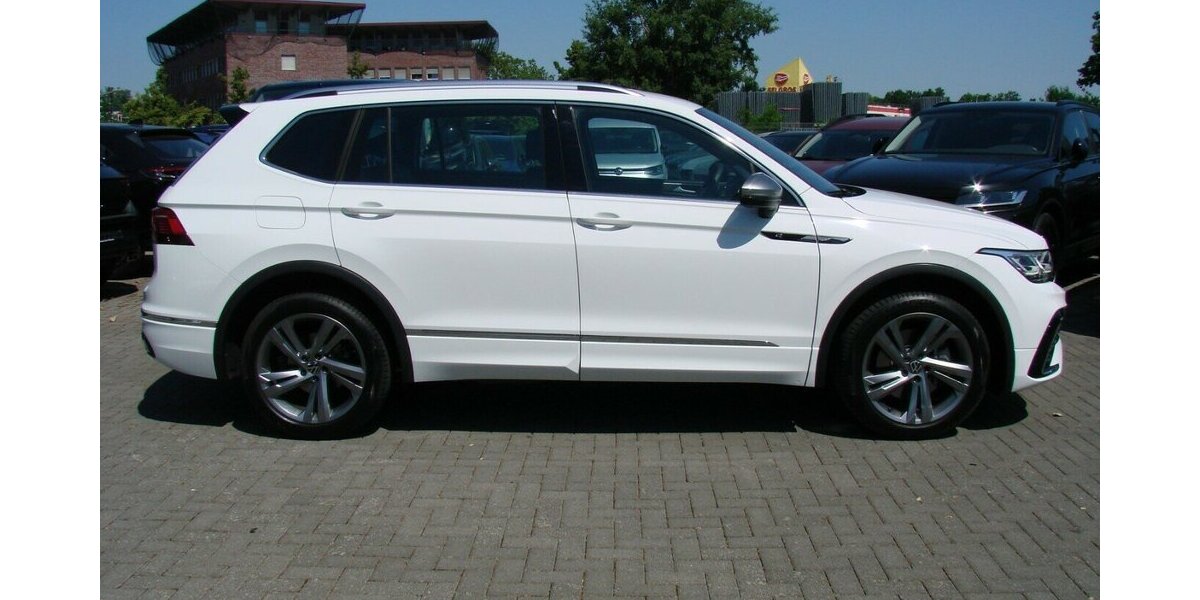 VW Tiguan Allspace 2.0TDi R-Line 4Motion ACC LED 13.839 km 38.980 &euro; Falkensee 14612