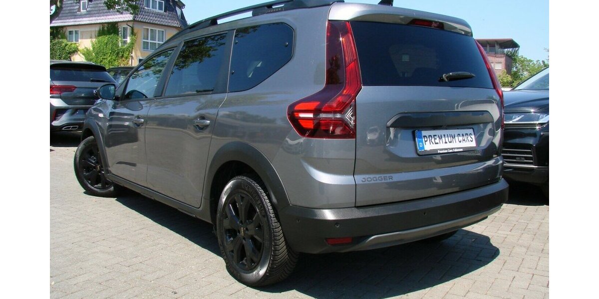 Dacia Jogger 1.0TCe 110 Extreme+ LED 7Sitzer Totwinkel 42.652 km 18.980 &euro; Falkensee 14612