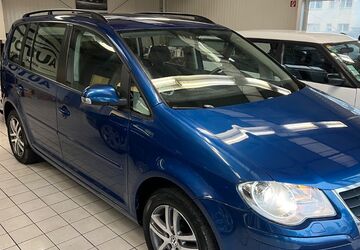 VW Touran 142.000 km 7.990 &euro; Berlin 12349