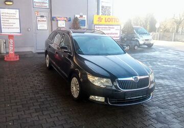 Skoda Superb 498.971 km 2.399 &euro; Berlin 12623
