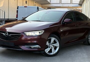 Opel Insignia 112.000 km 11.999 &euro; Berlin 12057