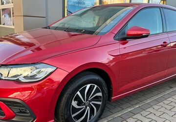 VW Polo 5.644 km 18.950 &euro; Königs-Wusterhausen 15711