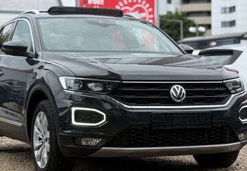 VW T-Roc 111.000 km 17.900 &euro; Berlin 12353