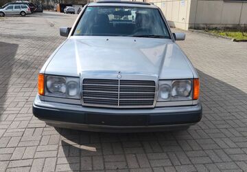 Mercedes-Benz 200 213.866 km 4.999 &euro; Berlin 12349