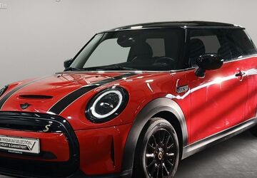 Mini Cooper SE 28.451 km 18.400 &euro; Berlin 14057