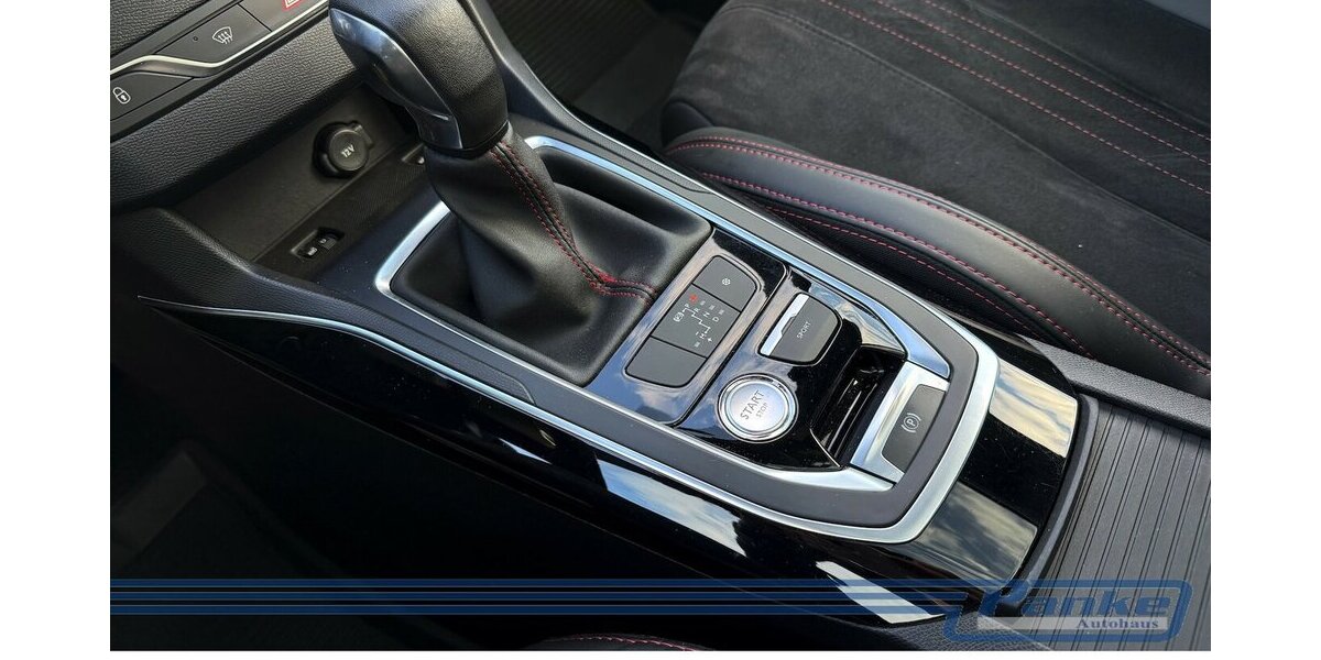 Peugeot 308 GT 180*Pano*TotW*LED*RFK*Denon*SHZ*NAV* 112.235 km 11.990 &euro; Berlin 13187