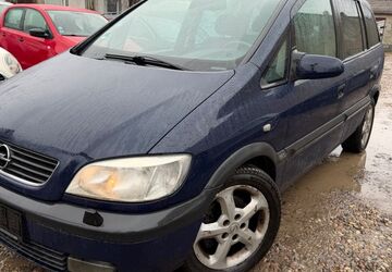 Opel Zafira 208.000 km 1.450 &euro; Berlin 10245