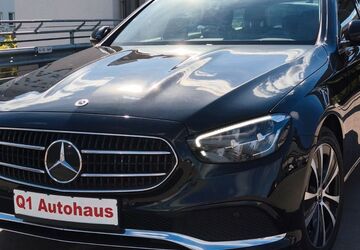 Mercedes-Benz E 300 115.000 km 25.950 &euro; Berlin 13055