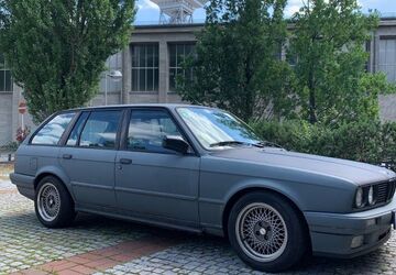 BMW 325 276.000 km 8.700 &euro; Berlin 10777