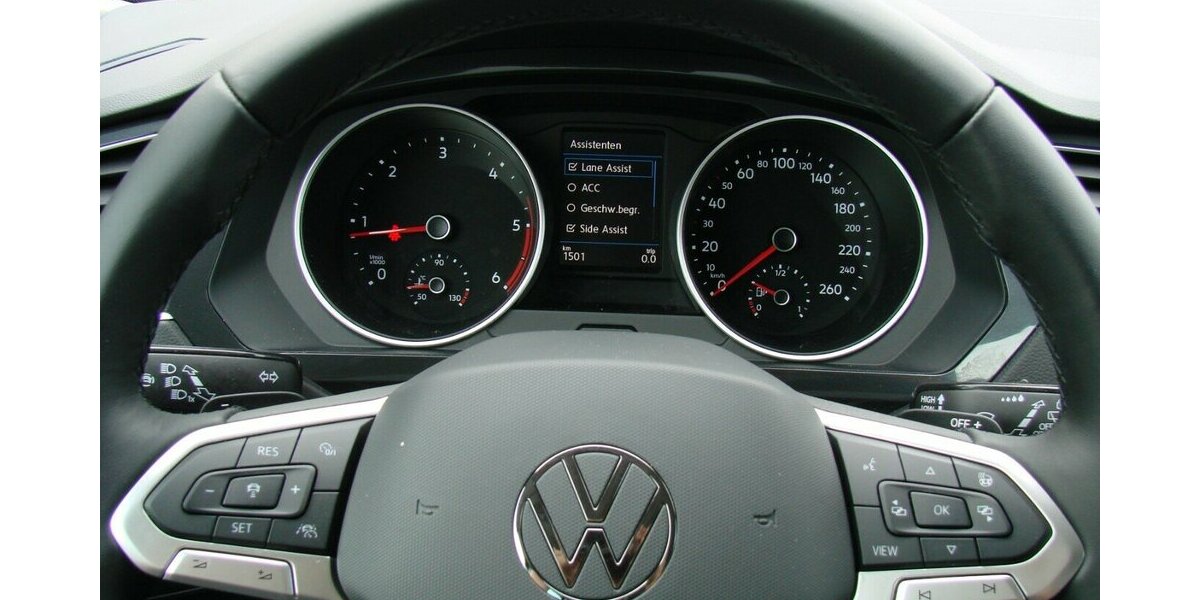 VW Tiguan 2.0TDI Urban Sport 4x4 ACC Navi LED 1.501 km 34.980 &euro; Falkensee 14612