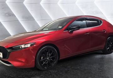 Mazda 3 19.150 km 22.680 &euro; Berlin 12683