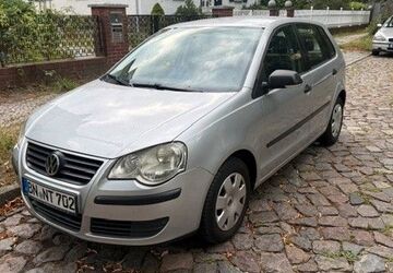 VW Polo 277.100 km 600 &euro; Berlin 12205