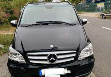 Mercedes-Benz Viano 256.000 km 22.500 &euro; Berlin 14050