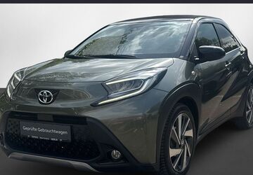 Toyota Aygo (X) 64.300 km 15.590 &euro; Berlin 13403