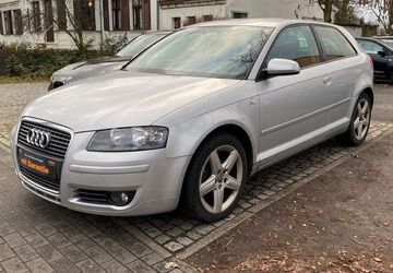 Audi A3 220.000 km 2.450 &euro; Berlin 12349