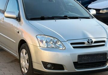 Toyota Corolla 276.500 km 2.900 &euro; Berlin 12043