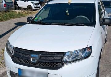 Dacia Sandero 227.000 km 3.300 &euro; Berlin 13583