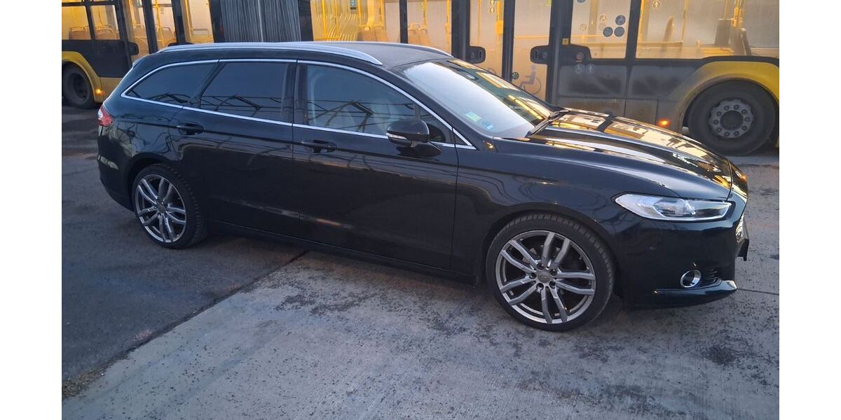 Ford Mondeo 104.000 km 9.999 &euro; Berlin 10551