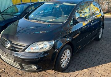 VW Golf 157.000 km 3.990 &euro; Berlin 12359