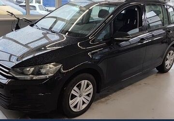 VW Touran 102.701 km 18.799 &euro; Rüdersdorf 15562