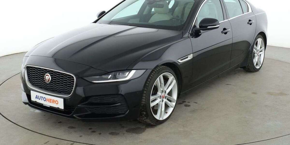 Jaguar XE 82.834 km 24.760 &euro; Berlin 14059