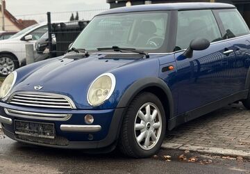 Mini ONE 252.832 km 1.500 &euro; Berlin 12353