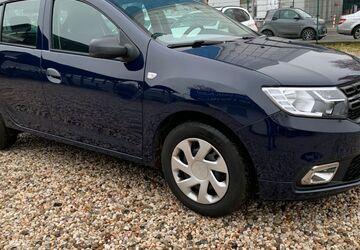 Dacia Sandero 10.730 km 9.900 &euro; Berlin-Spandau 13597