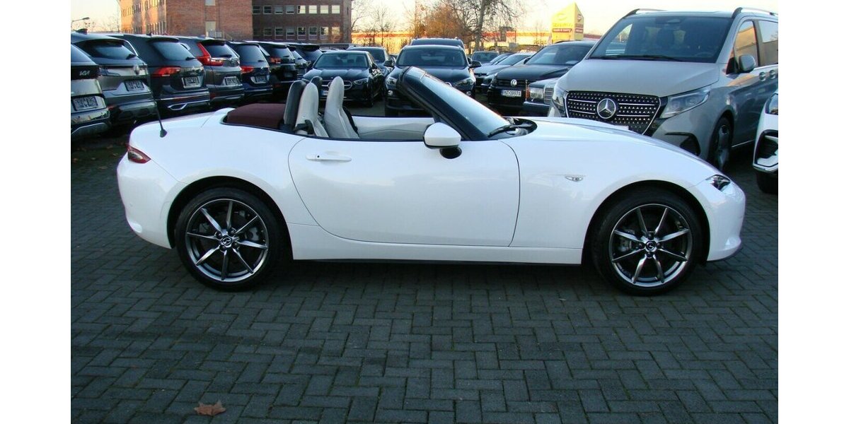 Mazda MX-5 2.0 SKYACTIV-G 184 Advantage Design Bose Kame 10.139 km 28.980 &euro; Falkensee 14612