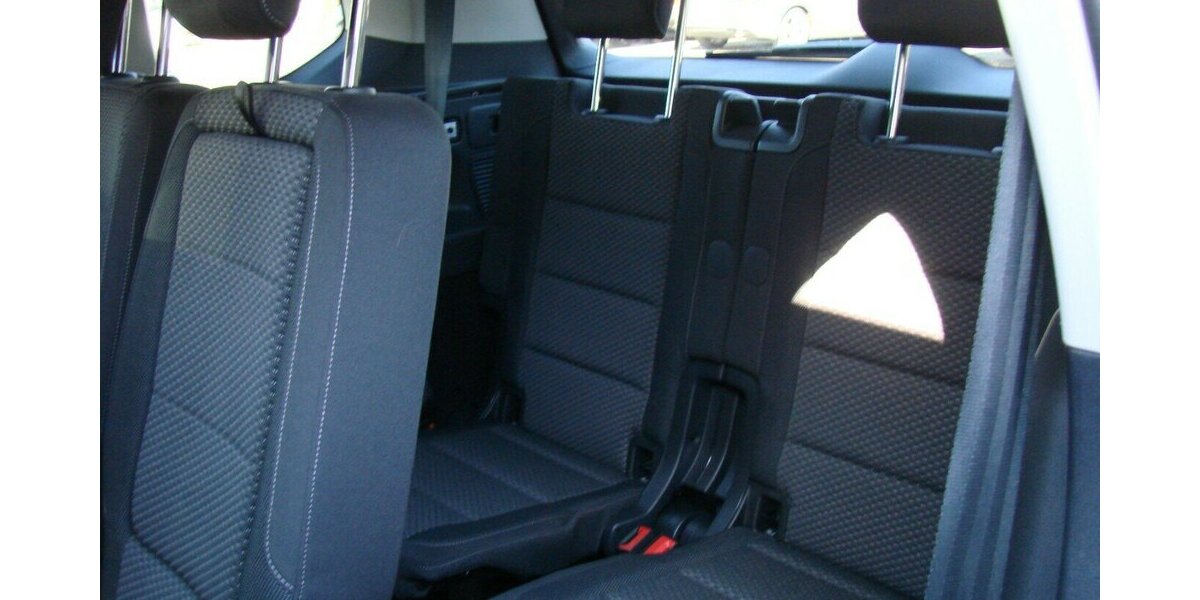 VW Touran 1.5TSI Comfortline 7-Sitzer ACC Standheizun 18.601 km 31.980 &euro; Falkensee 14612