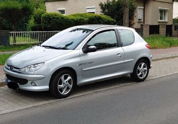 Peugeot 206 174.000 km 2.200 &euro; Berlin 12437