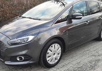 Ford S-Max 160.000 km 10.900 &euro; Berlin 13407