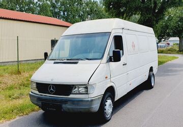 Mercedes-Benz Sprinter 175.665 km 4.800 &euro; Berlin 13629
