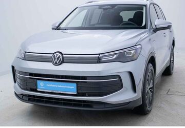 VW Tiguan 6.874 km 41.189 &euro; Berlin 13088