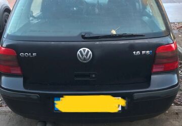 VW Golf 158.999 km 699 &euro; Berlin 12689