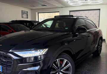 Audi Q8 362.000 km 39.990 &euro; Berlin 10829