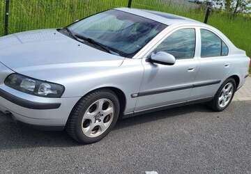 Volvo S60 225.000 km 1.999 &euro; Berlin 12099