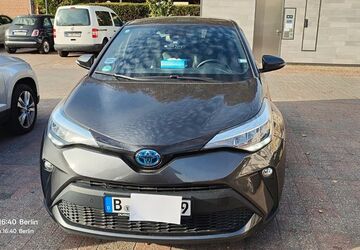 Toyota C-HR 39.500 km 22.900 &euro; Berlin 12105