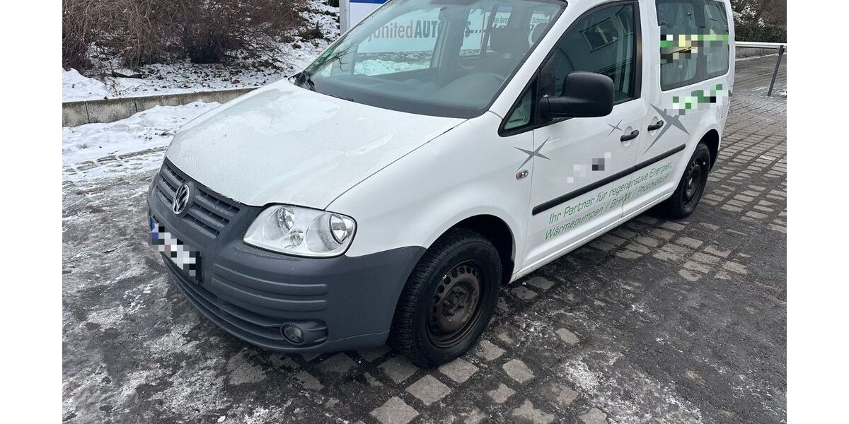 VW Caddy 179.000 km 3.100 &euro; hennigsdorf 16761