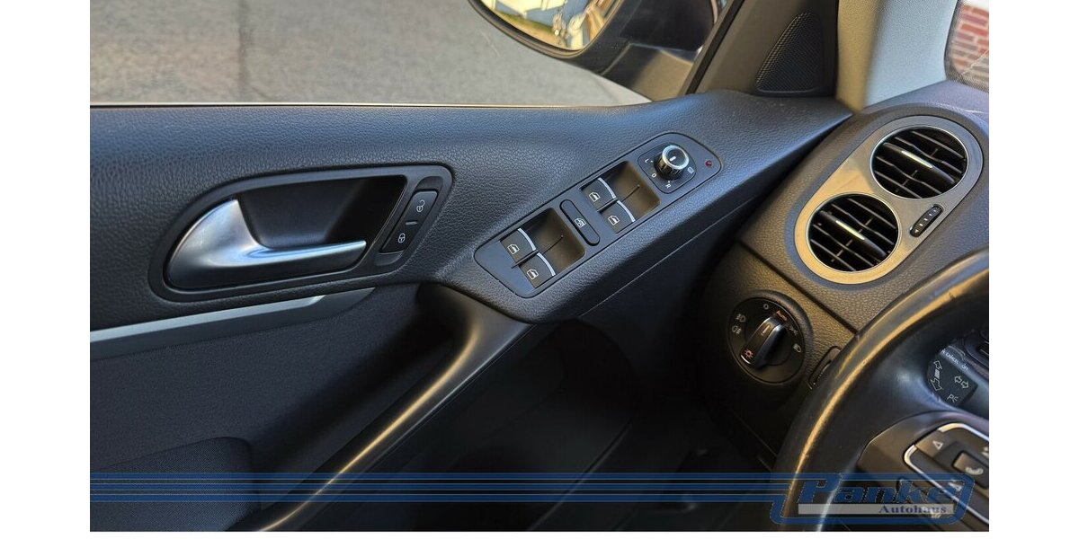 VW Tiguan Sport*AHK*R-Cam*Alca*WR+SR**Tempo*Ambiete 213.970 km 10.980 &euro; Berlin 13187