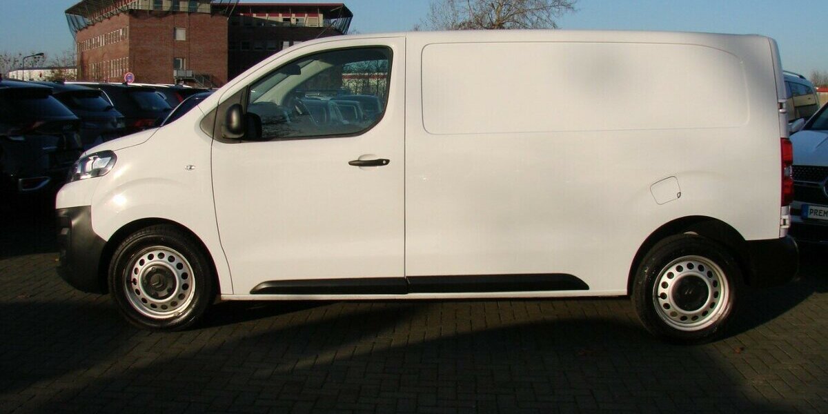 Citroen Jumpy 2,0d L2 Kasten Club M erhöhte Nutzlast Kamer 42.692 km 16.980 &euro; Falkensee 14612