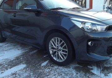 Kia Rio 44.300 km 10.499 &euro; Berlin 12277