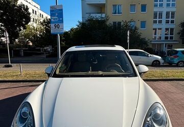 Porsche Cayenne 181.000 km 17.400 &euro; Berlin 14169