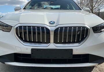 BMW i5 26.200 km 41.900 &euro; Mittenwalde 15749