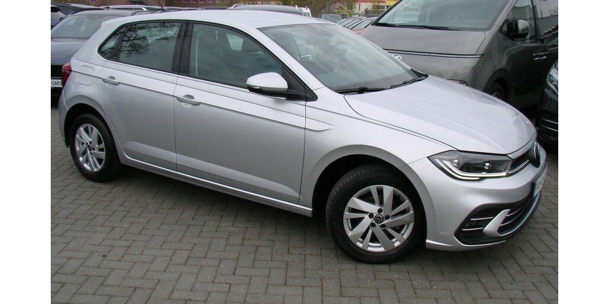 VW Polo VI 1.0TSi Style ACC IQ-LIGHT BMT DSG 19.923 km 17.980 &euro; Falkensee 14612