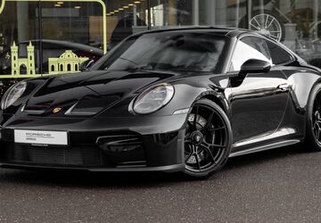 Porsche 992 2.471 km 224.900 &euro; Kleinmachnow 14532
