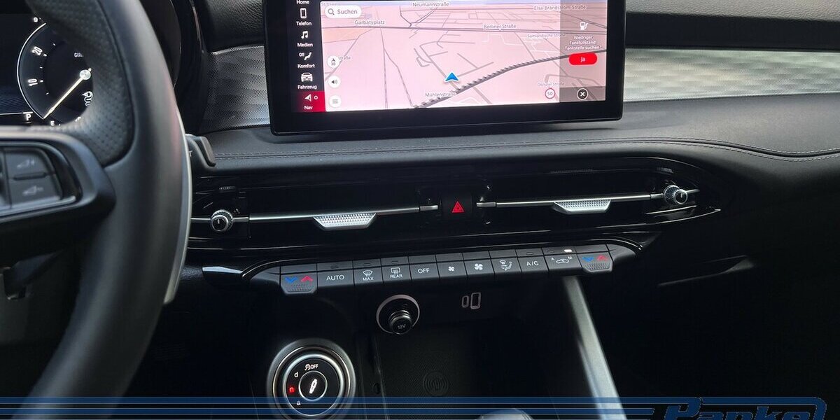 Alfa Romeo Tonale Veloce 1.3 VGT Plug-In-Hybrid Q4*H/K*360° 26.438 km 27.990 &euro; Berlin 13187