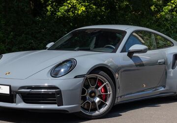 Porsche 992 14.891 km 206.930 &euro; Berlin 10587