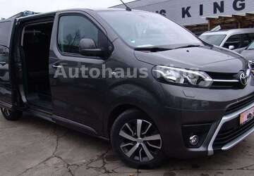 Toyota Proace 110.000 km 27.990 &euro; Berlin 12681