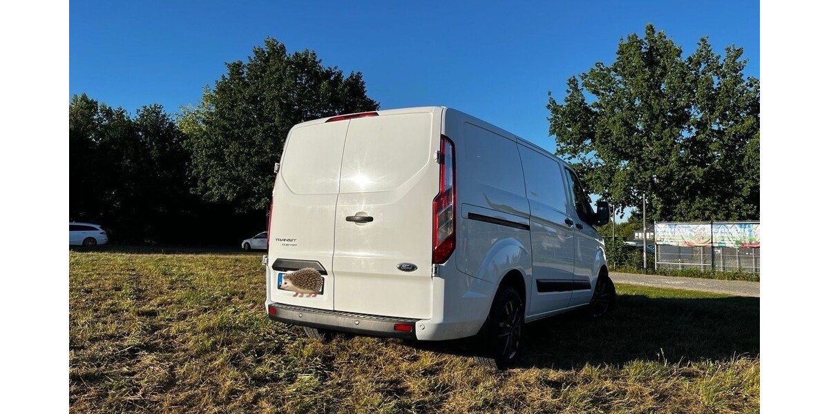 Ford Transit Custom Kasten 108.000 km 16.200 &euro; Berlin 10178